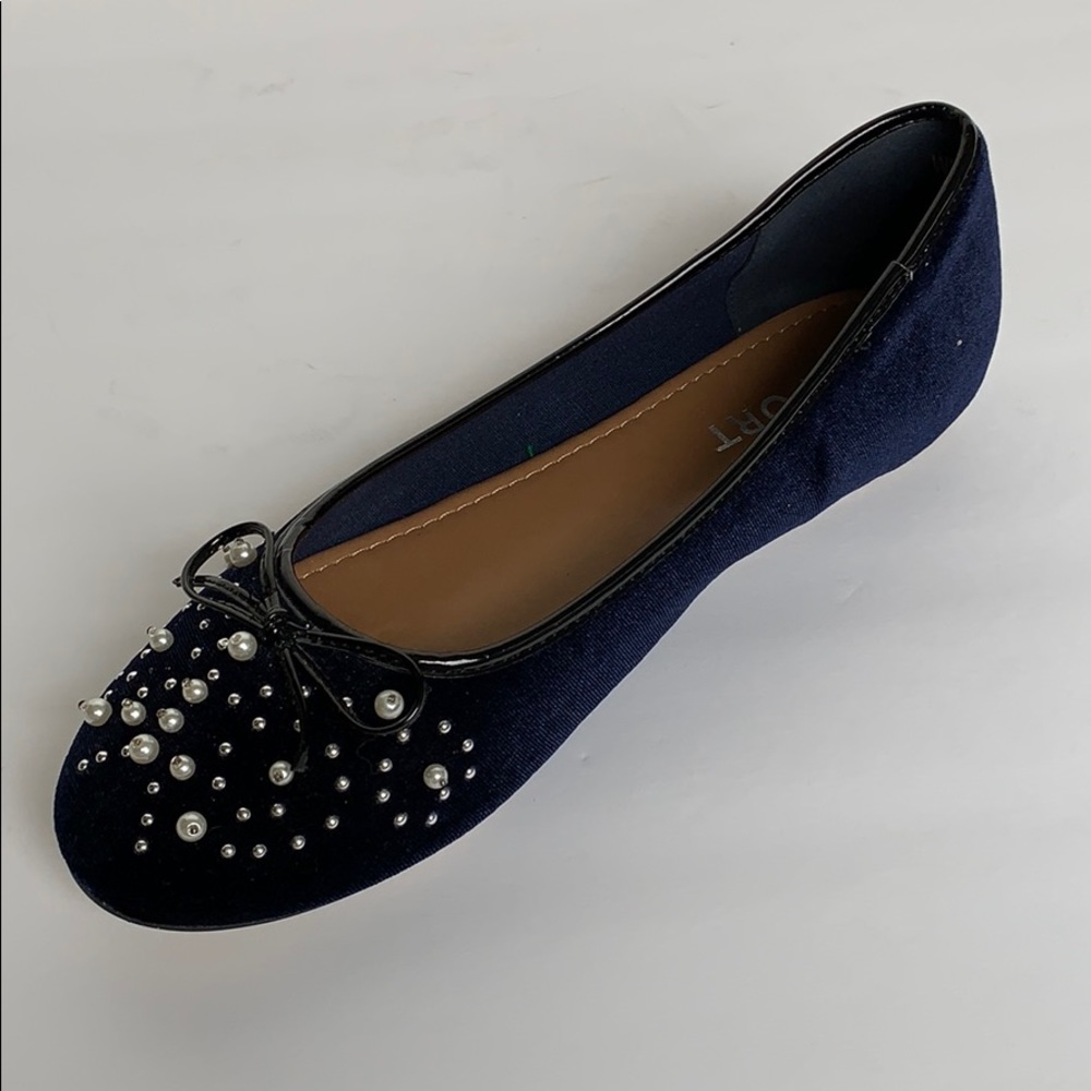 REPORT Midnight Blue Velvet Pearl Ballet Flat